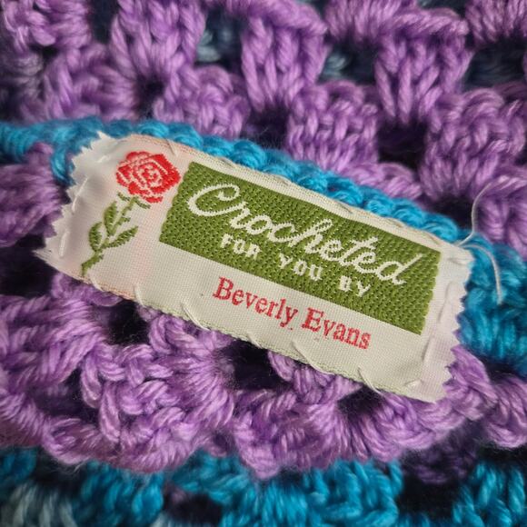 Hand Knit Crochet Shawl Blue Ombre Blanket Wrap Triangle Granny Squares One Size - Picture 7 of 16